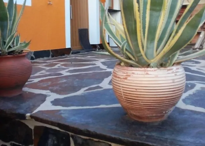 Your Idyllic Countryside Getaway Vila