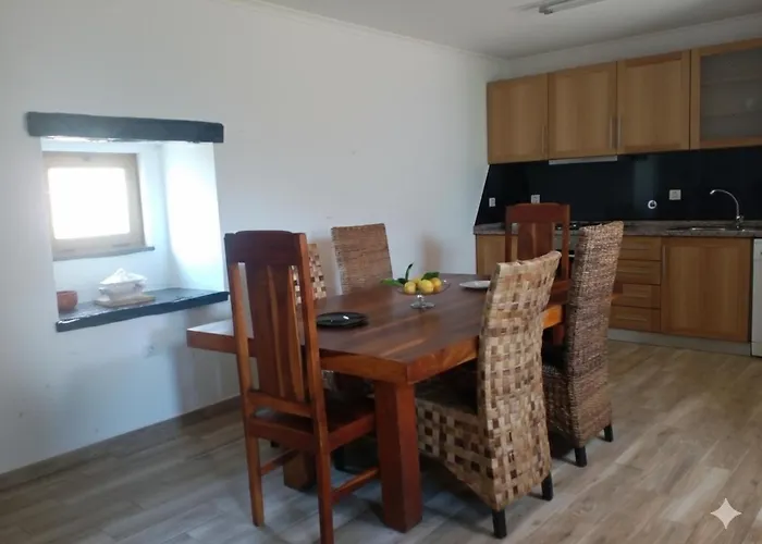 Your Idyllic Countryside Getaway